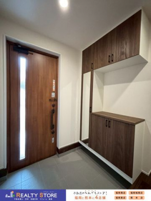 ���ց@����I�ɂ̓t�H�g�t���[���₨�Ԃ�����̂��f�G�ł���