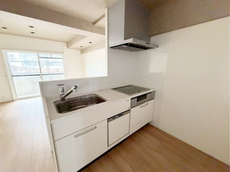 �L�b�`���@�y�V�X�e���L�b�`���z�L���V���N�Ő􂢕����]�T�̃X�y�[�X�􂨗���������b���ł���ΖʃL�b�`����