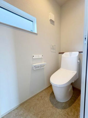 �g�C���@���g�C�������邭�������̂���g�C����ԁ����q���ɂ����S�ł���