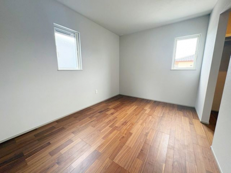 ���ց@��6���m�����V���v���Ŏg���₷����������Ƌ�̔z�u�����₷���Ԏ��ł���