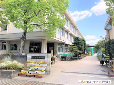 ���ӊ��@�F�{�s���������w�Z �k��25���B�@ 2000m