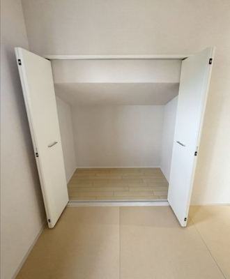 ���[�@���N���[�[�b�g�i4.6���m���j���I�����Ă���̂ŃX�y�[�X�𖳑ʂɂ��邱�ƂȂ������Ղ���[���������܂���