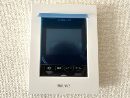 ���̑����ρ@���s�u���j�^�[�t�C���^�[�z�����K��҂��摜�Ɖ����Ŋm�F�ł���A�h�Ɛ��ɗD�ꂽ���S�̃V�X�e����X�b�L���Ƃ����f�U�C���ŁA�ȒP�ɑ��삵�Ă��������܂���