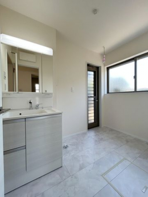 ���̑����ρ@���d�l