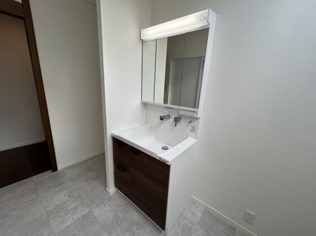 ���ʑ�E���ʏ��@�����ʉ��ϑ䁙