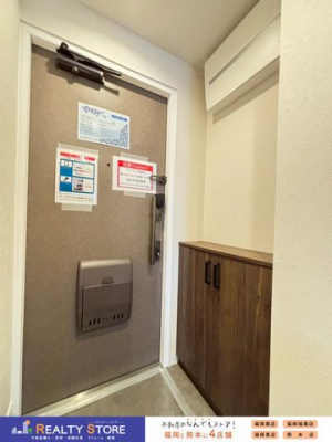 ���ց@����I�ɂ̓t�H�g�t���[���₨�Ԃ�����̂��f�G�ł���