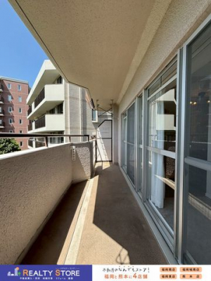 �o���R�j�[�@2�����ɂ܂����郏�C�h�T�C�Y�ł����󕨂���C�Ɋ����܂���