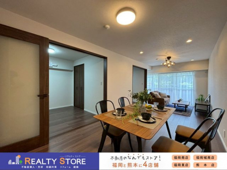 ���r���O�@�V�����ŉƋ��C���e���A�I�т��y���݂̈�ł���