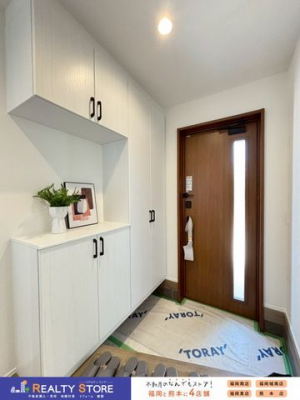 ���ց@����I�ɂ̓t�H�g�t���[���₨�Ԃ�����̂��f�G�ł���