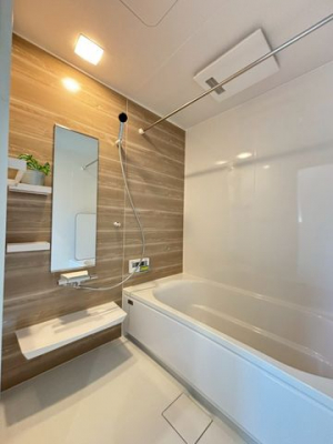 �����@��؂̍L�X�Ƃ����o�X���[��������L�΂��Ĉ���̔�������܂��傤��