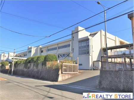 ���ӊ��@�u�ƒ����u�ƒ������w�Z �k��12���B 800m