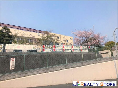 ���ӊ��@�����s���Ѝ]���w�Z �k��23���B 1810m