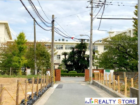 ���ӊ��@�����s�����蒆�w�Z �k��9���B 700m