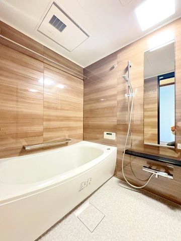 �����������s������䑊�c3���ڂ̒��Ã}���V�����̃g�C��