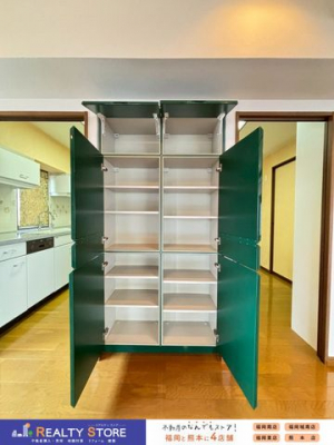 ���[�@��e�ʂ̃��r���O���[��