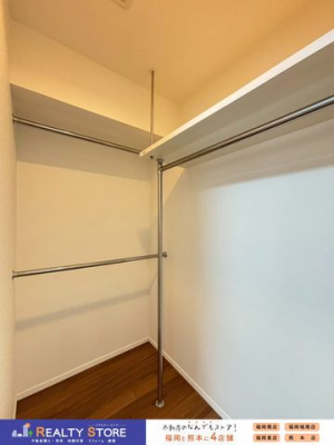 ���[�@�ߗނ͂������A�o�b�O��G�ߗp�i���܂Ƃ߂Ď��[�\��WIC��