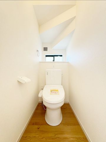 �����������S�{�����厚���J �̐V�z��ˌ��Ẵg�C��