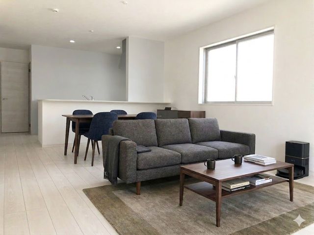 �F�{�����u�s�{�� �̐V�z��ˌ��Ẵ��r���O