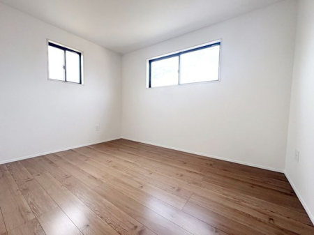 �F�{���F�{�s����˓��{�� �̐V�z��ˌ��Ă̂��̑�����