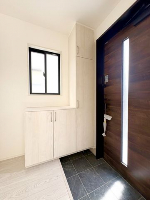 ց@V[Y{bNXI̕tV[Y{bNXtHgt[₨ԂĂȌփXy[XɁ