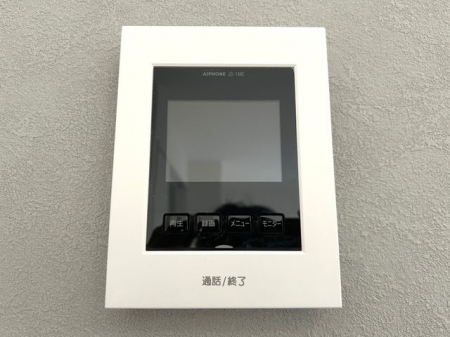 ���̑����ρ@���s�u���j�^�[�t�C���^�[�z�����K��҂��摜�Ɖ����Ŋm�F�ł���A�h�Ɛ��ɗD�ꂽ���S�̃V�X�e����X�b�L���Ƃ����f�U�C���ŁA�ȒP�ɑ��삵�Ă��������܂���