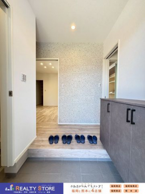 ց@ց邭LXւ́AAĂƂɃzbƂԁ[tŌ֎XbLЕt܂