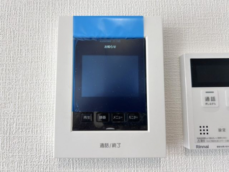 ���̑����ρ@���s�u���j�^�[�t�C���^�[�z�����K��҂��摜�Ɖ����Ŋm�F�ł���A�h�Ɛ��ɗD�ꂽ���S�̃V�X�e����X�b�L���Ƃ����f�U�C���ŁA�ȒP�ɑ��삵�Ă��������܂���