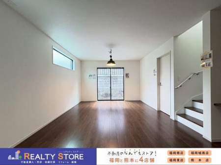 rO@Lb`炨Ŝn̂ŁAybg⏬Ȃql邲ƒłSł