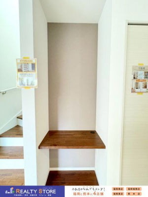 rO@rOɂ̓X^fBJE^[􂨎ql̂׋Aݑ[NA̃Xy[XȂǂɊp܂