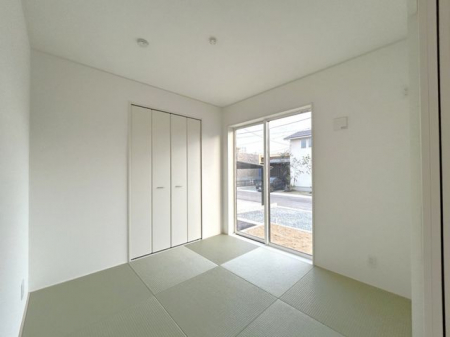 ���̑����ρ@���a�������r���O�ɖʂ����ق��ƈ��炮�a�̋�ԁ􂨎q�l�̎����V�я�◈�q���ɏd�󂷂�ꕔ���ł���