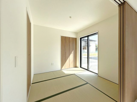 ̑ρ@arOɖʂقƈ炮a̋ԁ􂨎ql̎Vя◈qɏd󂷂ꕔł