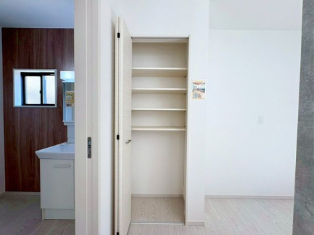 [@pg[piHiXgbNȂǂ̕ۊǏꏊɕ֗ȃXy[X