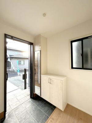 ց@V[Y{bNXI̕tV[Y{bNXtHgt[₨ԂĂȌփXy[XɁ