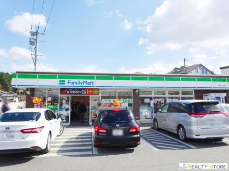 ӊ@t@~[}[glړX k16B 1300m