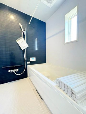 @1؃^CvȂ̂őL΂ĂZ܂1̔oX^C