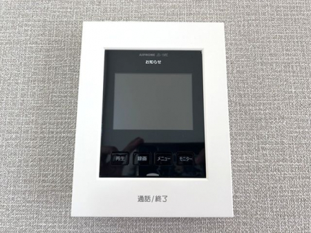 ���̑����ρ@���s�u���j�^�[�t�C���^�[�z�����K��҂��摜�Ɖ����Ŋm�F�ł���A�h�Ɛ��ɗD�ꂽ���S�̃V�X�e����X�b�L���Ƃ����f�U�C���ŁA�ȒP�ɑ��삵�Ă��������܂���