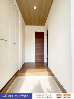 ���ց@�����ց�