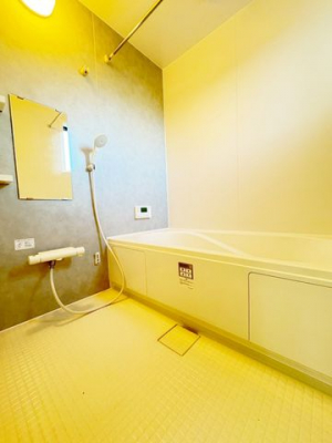 @1؃^CvȂ̂őL΂ĂZ܂1̔oX^C