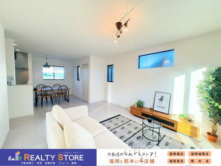 rO@Ŗ邢LDK18.5̂Ƃ肠LŉƋuĂJIł