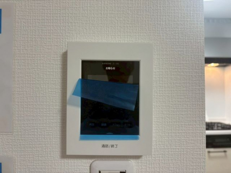 �@�n�b�L���Ɖf�郂�j�^�[�t���ŗ��K�҂����O�Ɋm�F�ł��܂���