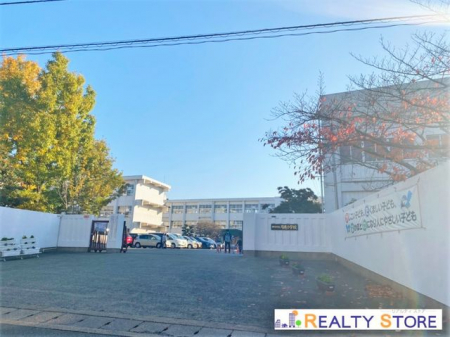 ӊ@߉ϐsГꏬwZ k11B 800m