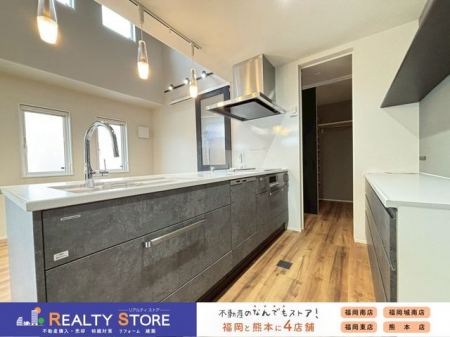 Lb`@VXeLb`LVNƐH@t̃VXeLb`