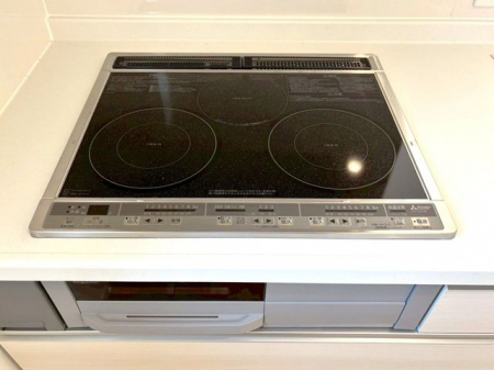 ���̑����ρ@��IH�N�b�L���O�q�[�^�[���������ڂ�̂��|�������������ȒP���Y��ȃL�b�`����ۂĂ�IH�N�b�L���O�q�[�^�[��΂��g��Ȃ��̂ŉΎ��̐S�z������܂���