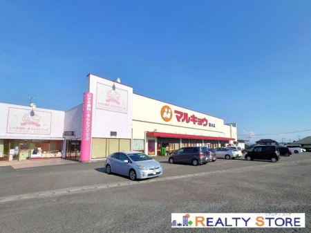 ���̑��@�}���L���E�A�ؓX �k��10���B 740m