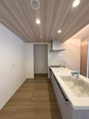 Lb`@VXeLb`ΖʎȂ̂ŉƑƉbȂƎł܂