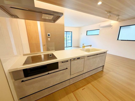 Lb`@VXeLb`IHNbLOq[^[ł|yXɕۂĂ܂