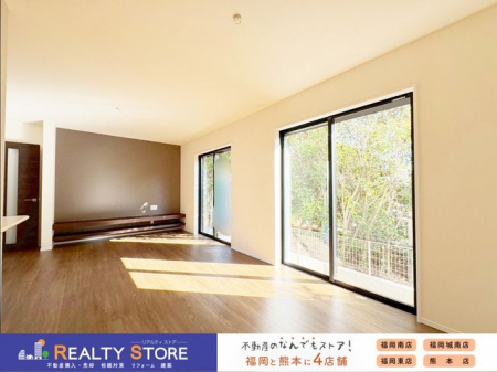 rO@2ʍ̌̃rOzEʕƂɗǍDł