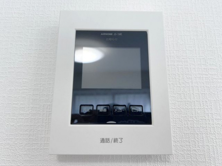 ���̑����ρ@���s�u���j�^�[�t�C���^�[�z�����K��҂��摜�Ɖ����Ŋm�F�ł���A�h�Ɛ��ɗD�ꂽ���S�̃V�X�e����X�b�L���Ƃ����f�U�C���ŁA�ȒP�ɑ��삵�Ă��������܂���