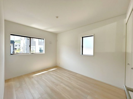 ���̑����ρ@��6���m����2�ʍ̌��Ŗ��邢���������Q���ɂ������߂ł���