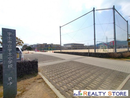 ���ӊ��@�F�y�s���F�y���w�Z �k��17���B 1300m